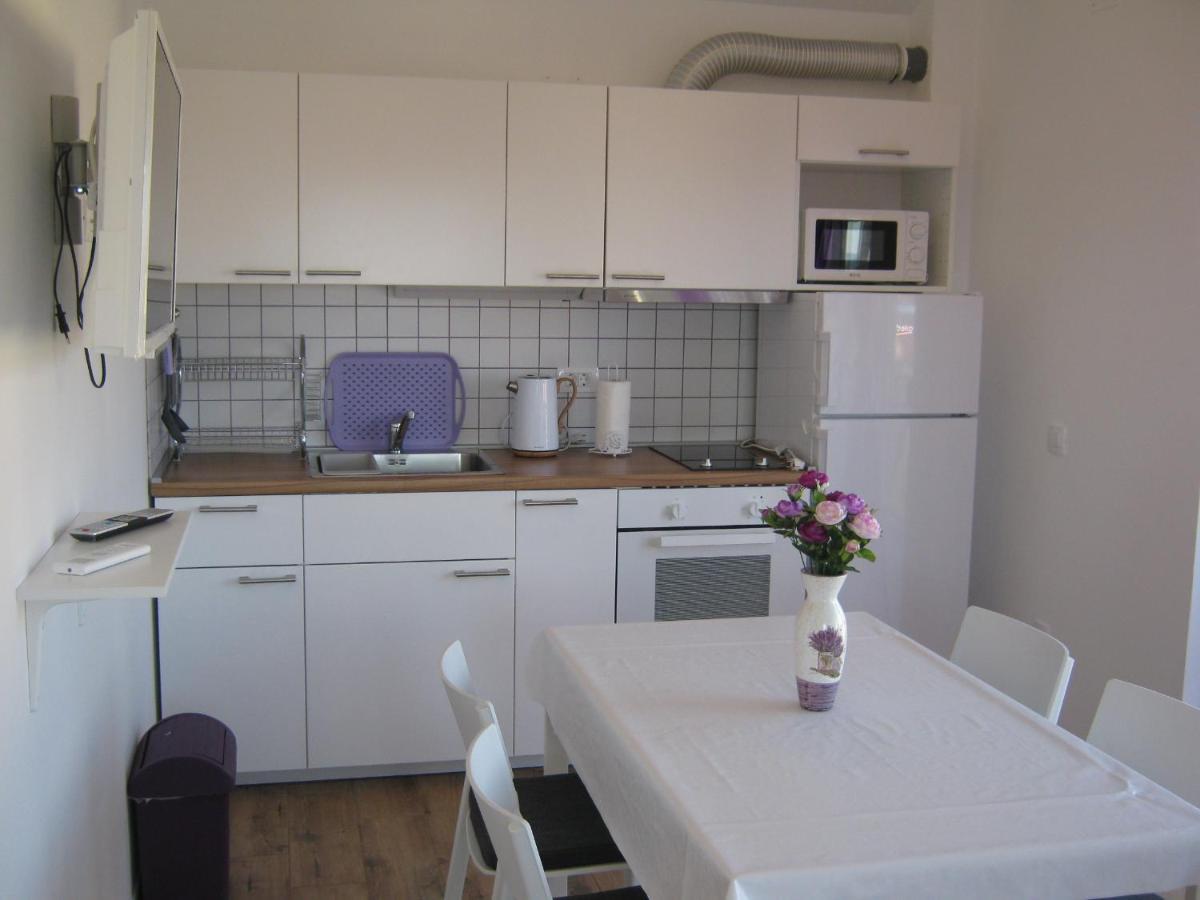 Apartmani Rebecca Vir Extérieur photo