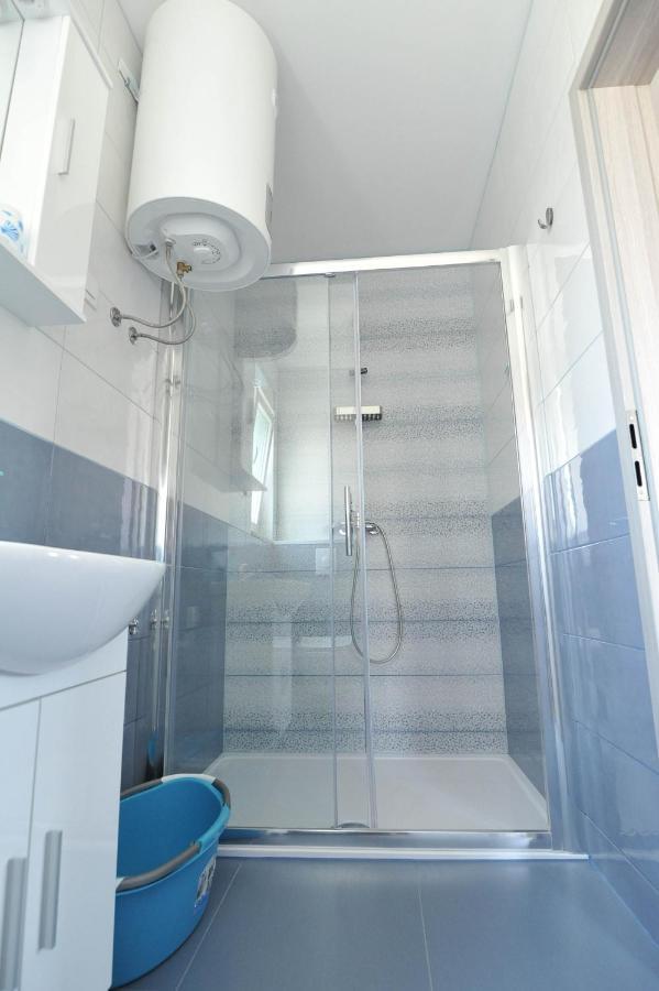 Apartmani Rebecca Vir Extérieur photo